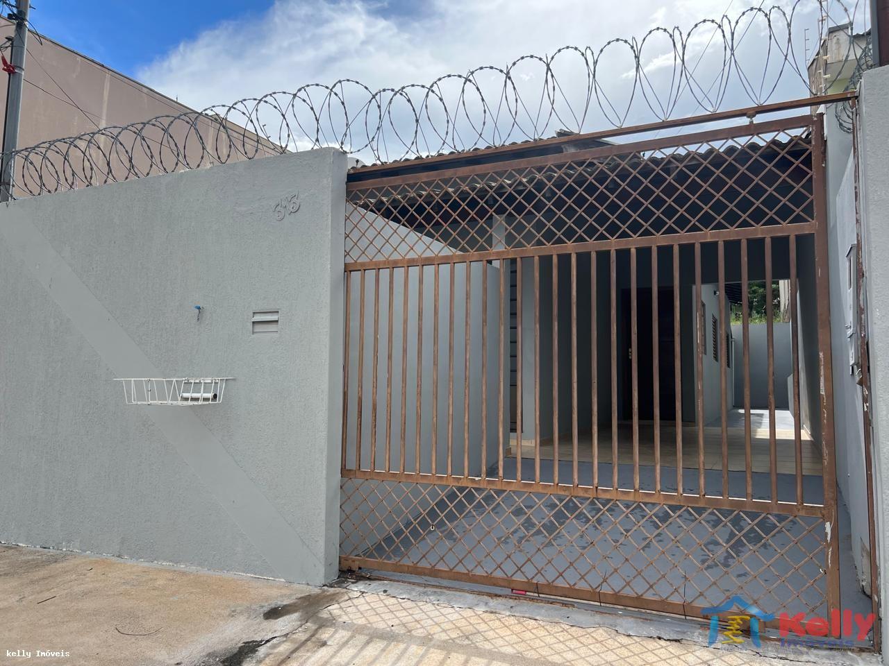 Casa, 2 quartos, 79 m² - Foto 1