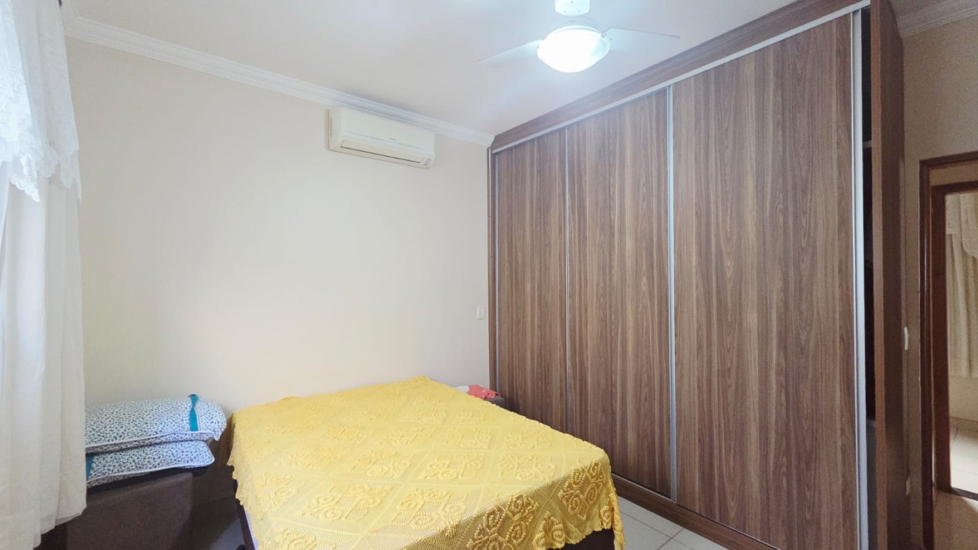 Casa, 3 quartos, 179 m² - Foto 9