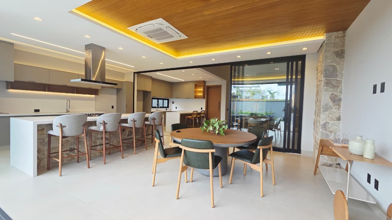 Casa, 3 quartos, 260 m² - Foto 9