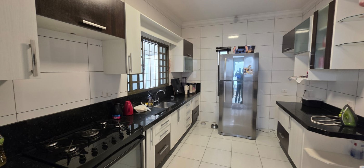 Casa, 3 quartos, 171 m² - Foto 3