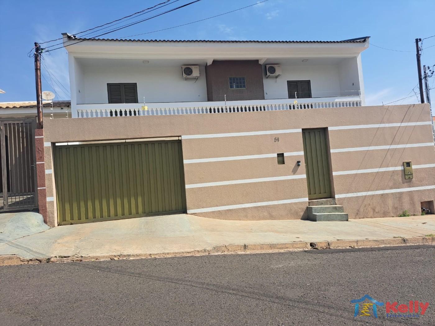 Casa, 4 quartos, 252 m² - Foto 2