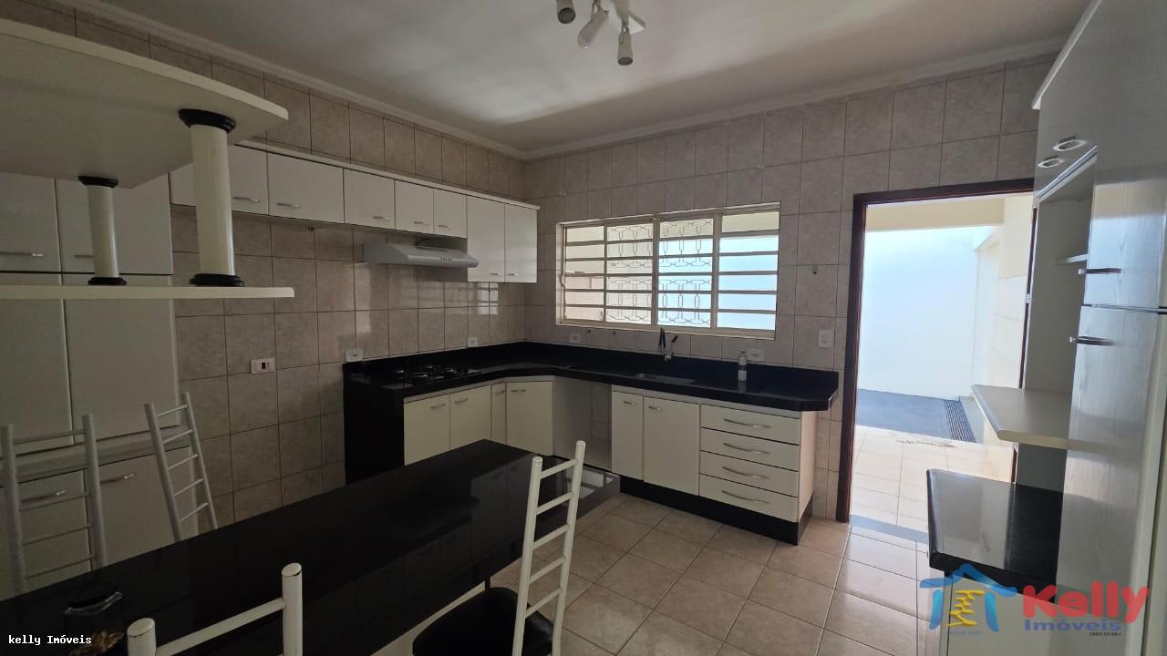 Casa, 3 quartos, 180 m² - Foto 16