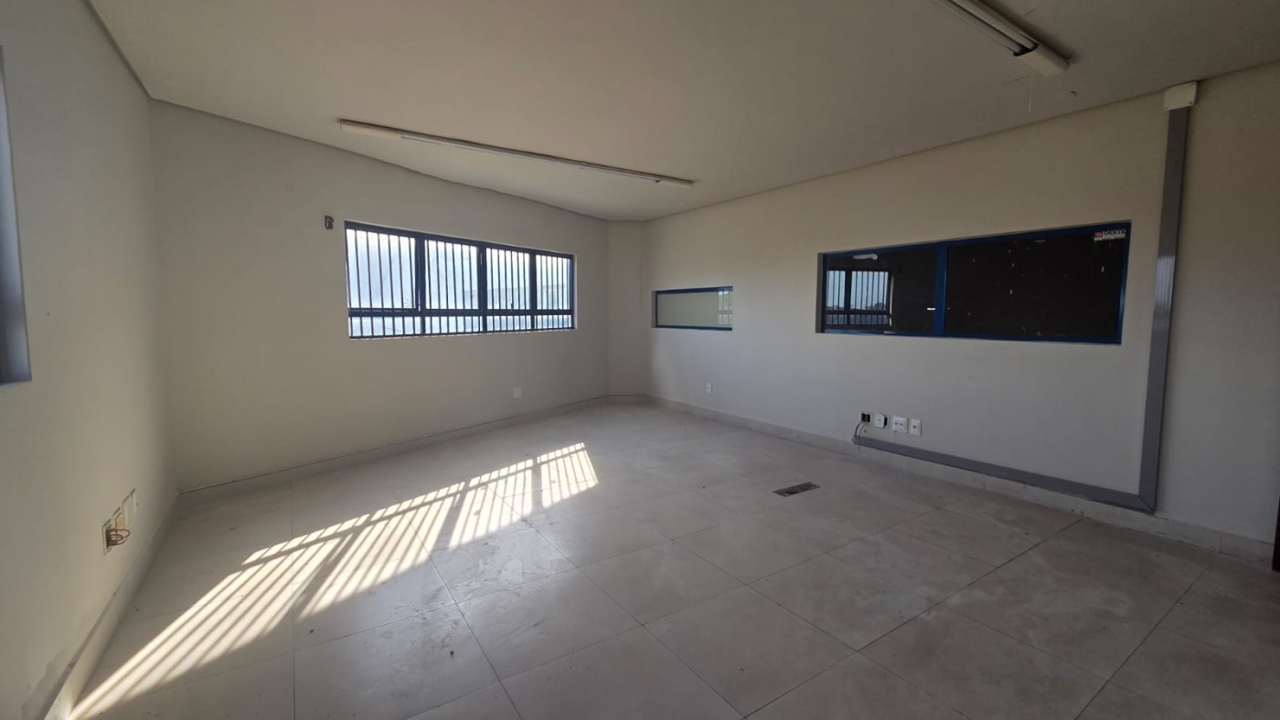 Depósito-Galpão, 2340 m² - Foto 18