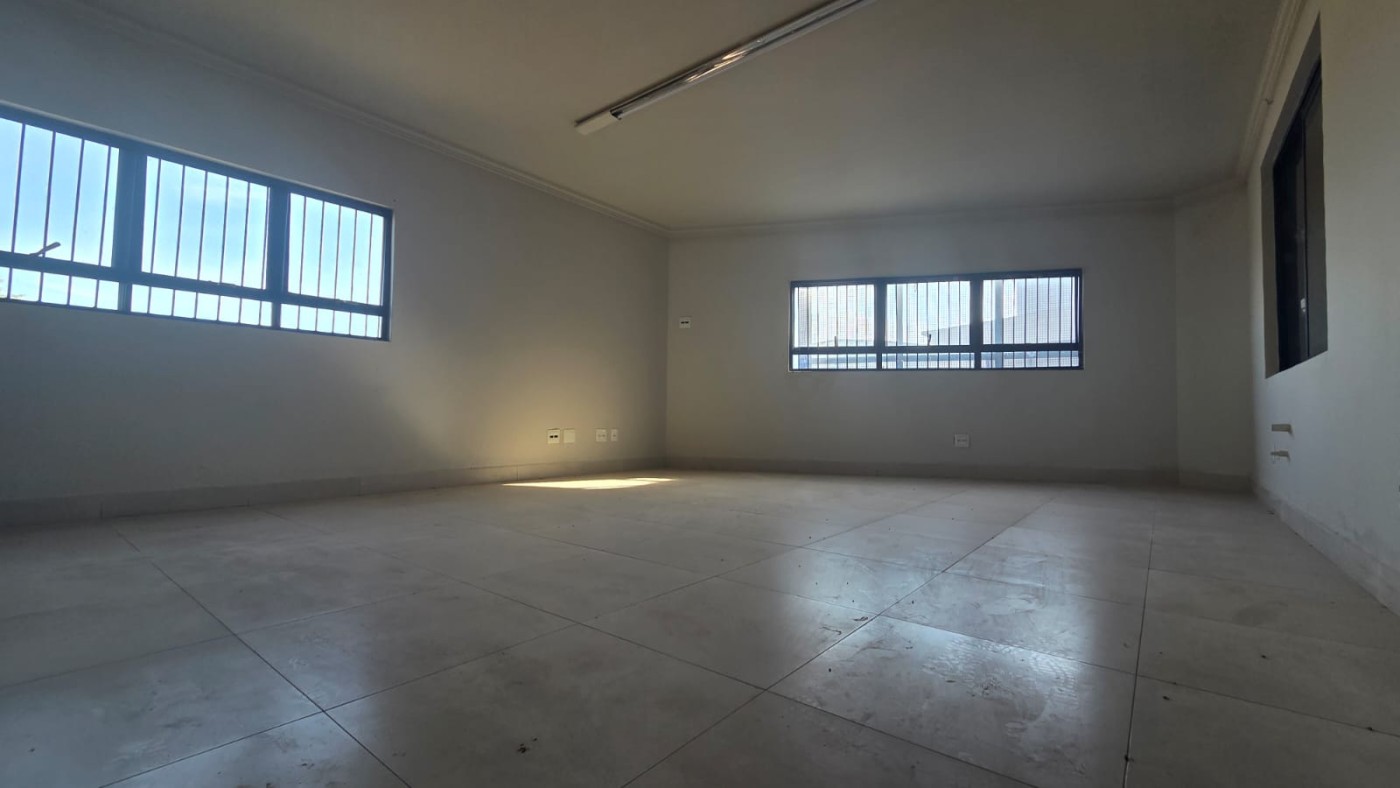 Depósito-Galpão, 2340 m² - Foto 25