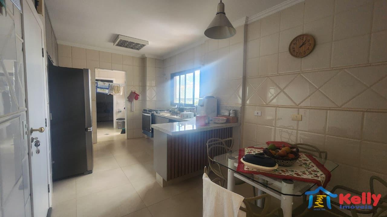 Apartamento, 3 quartos, 288 m² - Foto 17
