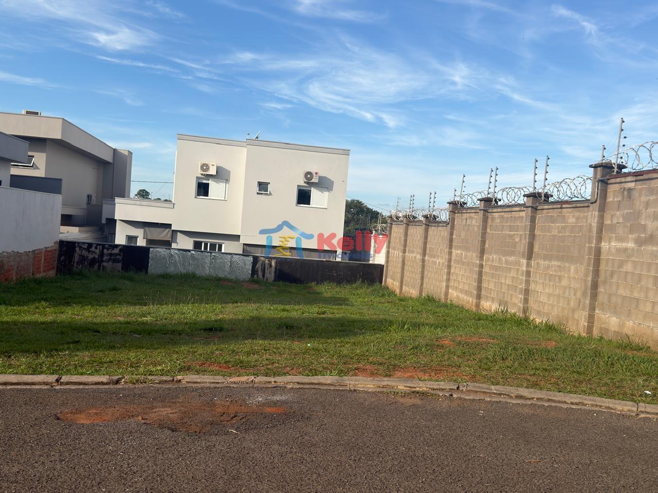 Terreno, 266 m² - Foto 1